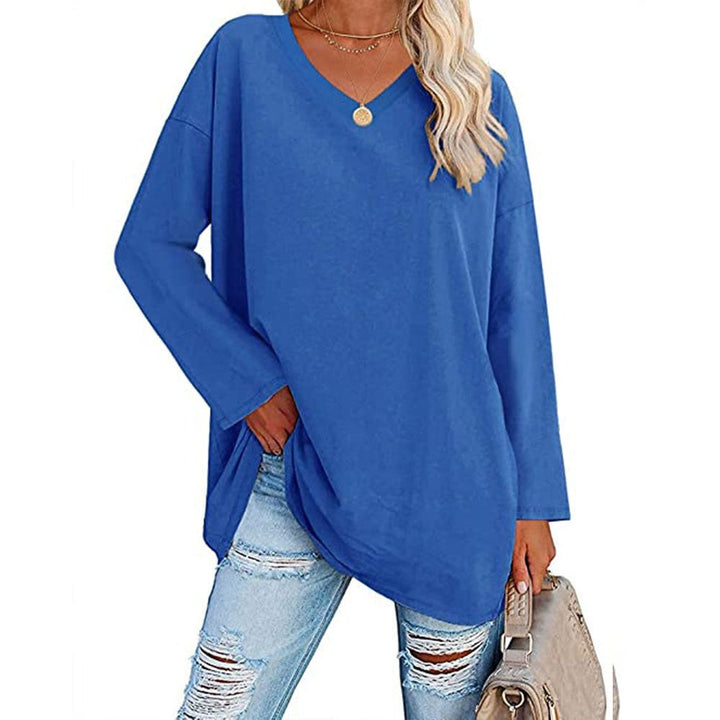 Women's loose oversize V-neck sweater in casual knit style