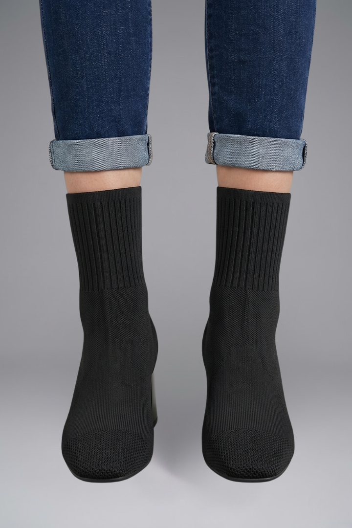 Phoebe | Women’s Ribbed Stretch Ankle Boots