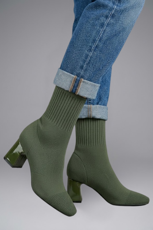 Phoebe | Women’s Ribbed Stretch Ankle Boots