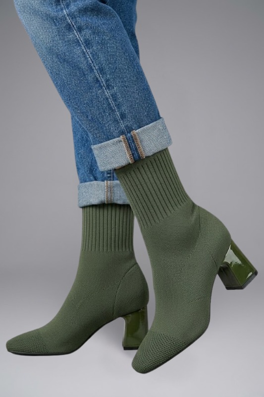 Phoebe | Women’s Ribbed Stretch Ankle Boots