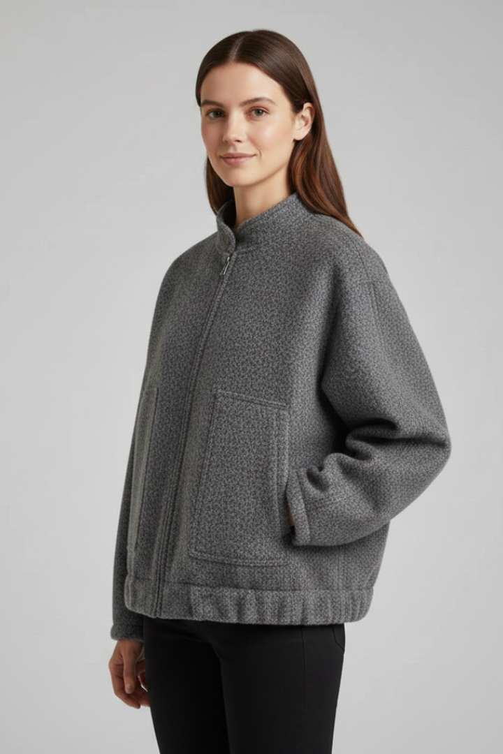 Analyn | Women’s Oversized Zip Jacket