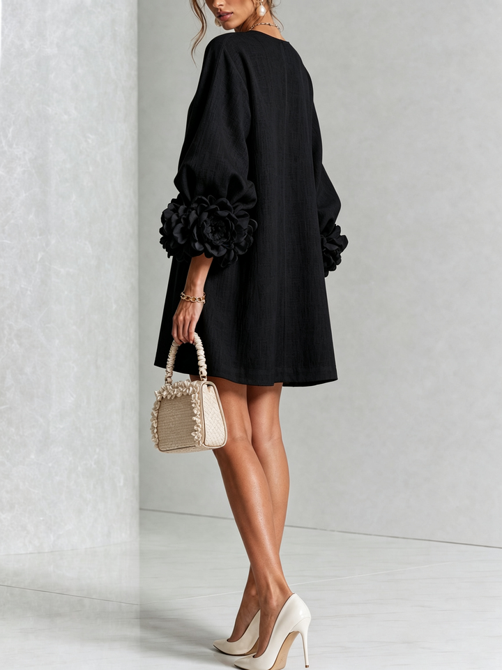 Lightweight casual dress with stylish sleeve accents