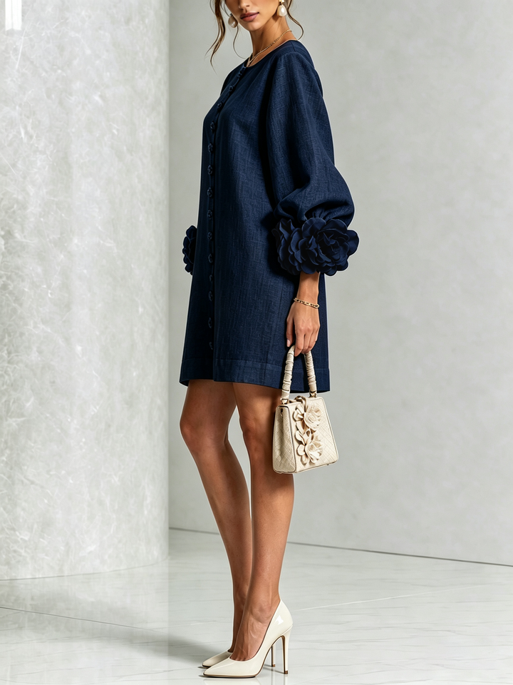 Casual long sleeve dress with a relaxed fit