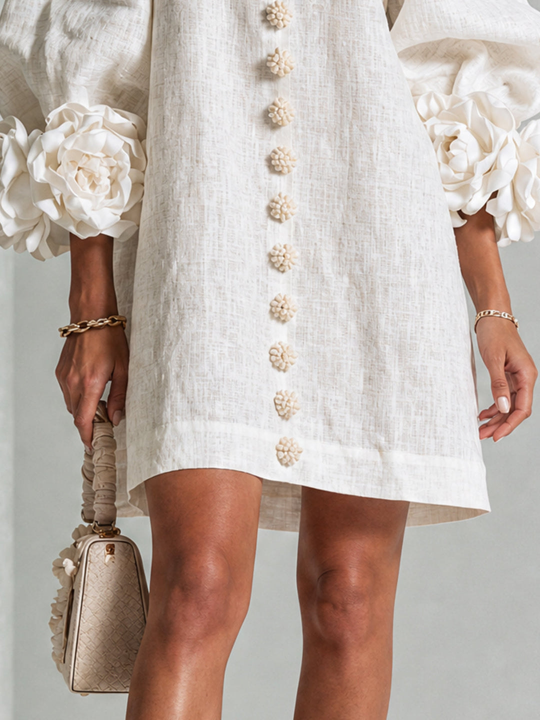 Versatile women's dress for casual outings