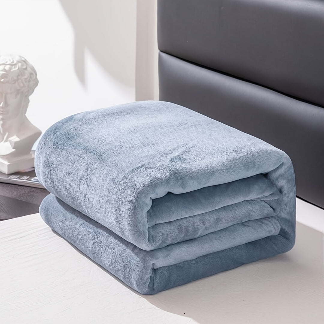 Machine washable soft fleece blanket offering effortless maintenance and care