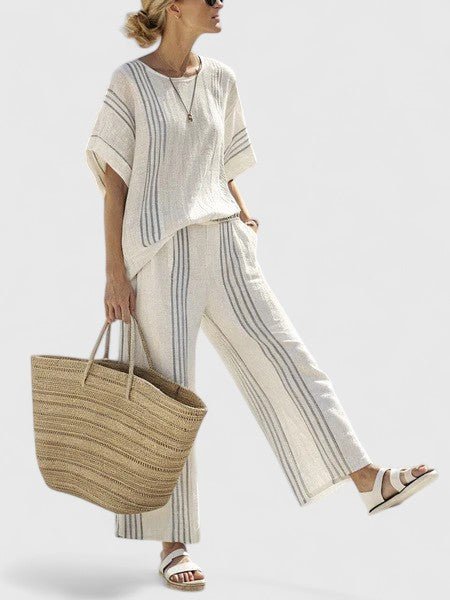 Back view of the women's fashion two-piece set highlighting the comfortable oversized silhouette.