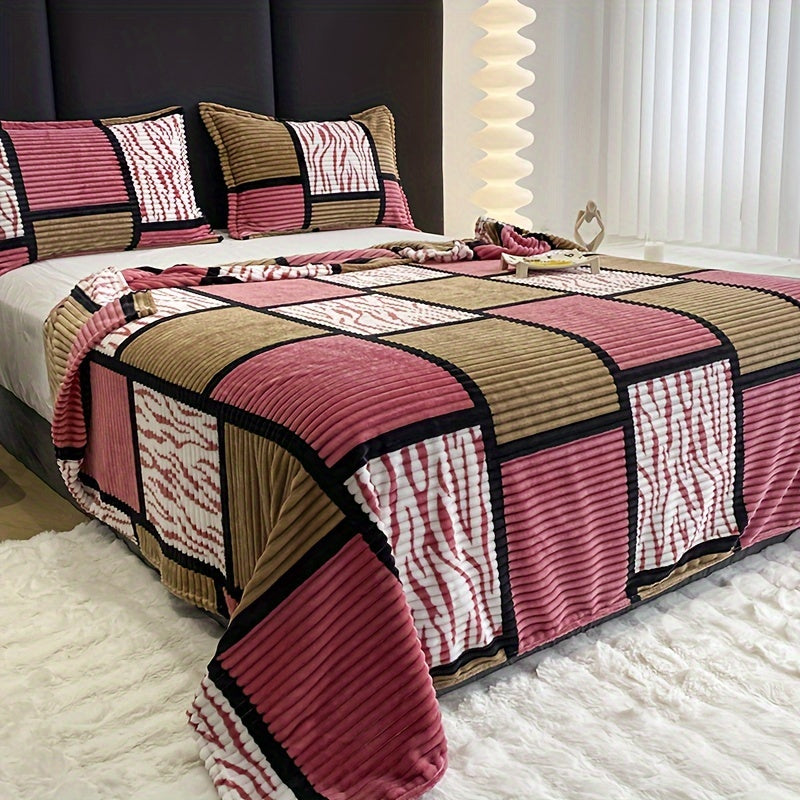 Luxury fleece throw blanket showing durable stitching and premium fabric quality