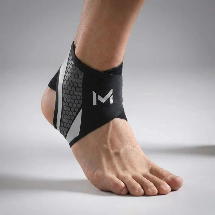 Fitness recovery wrap worn on foot for running and basketball support