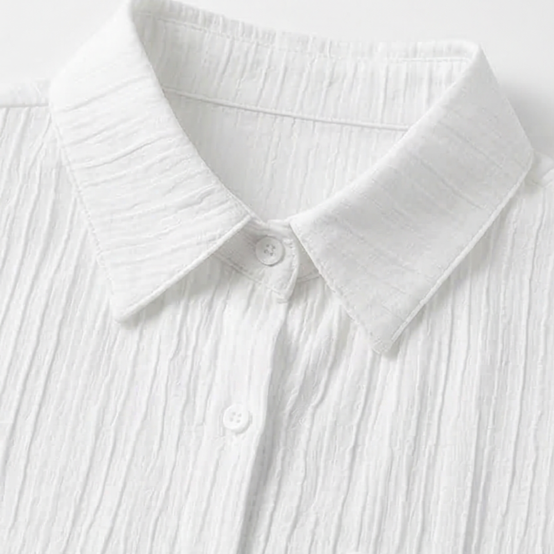 Summer fashion crinkle blouse with classic button-front collar design