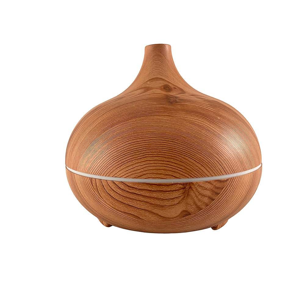 Modern wood grain aromatherapy diffuser and cool mist air humidifier
