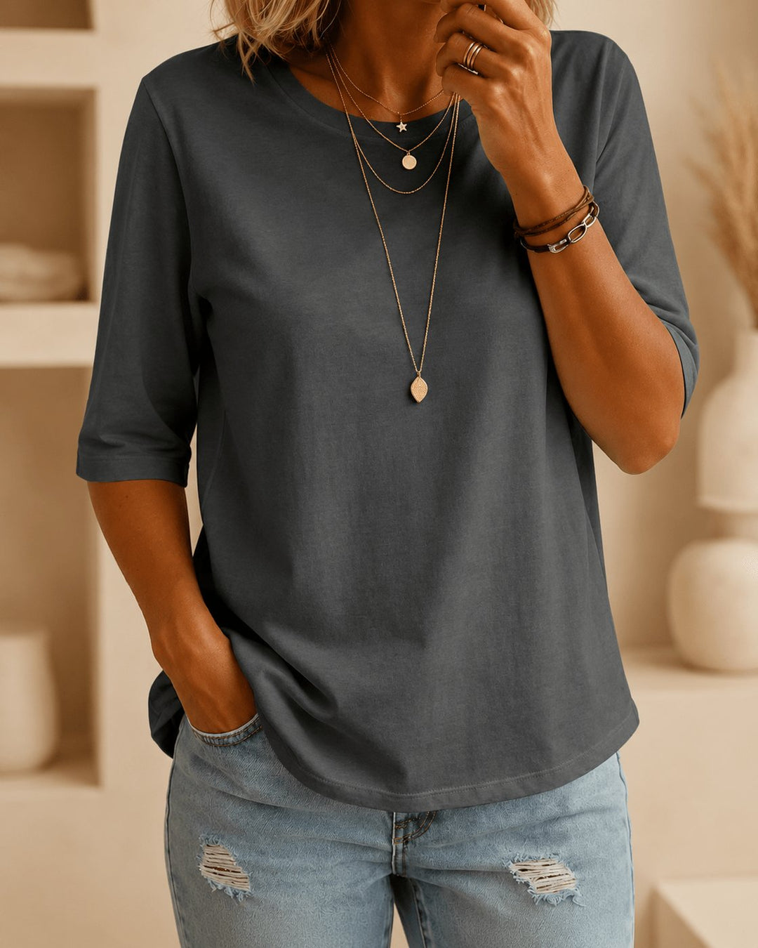Women's essential comfort short sleeve tee in casual basic style for everyday wear