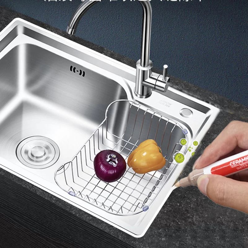 Packaging of waterproof tile marker and anti mould pen for home improvement