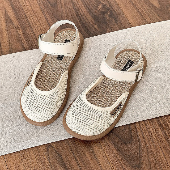 Comfortable womens closed-toe flat sandals with mesh and ankle strap for summer footwear