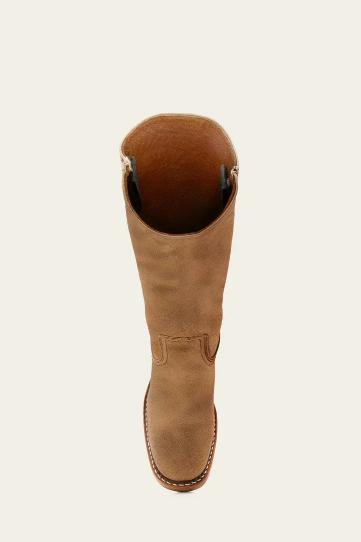 Knee high women's boots with trendy block heel and sleek silhouette