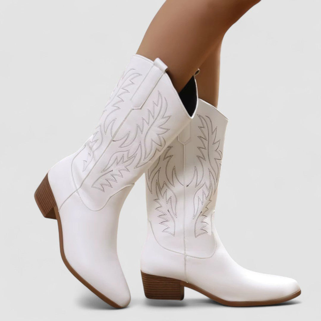 White classic style western cowboy boots for women