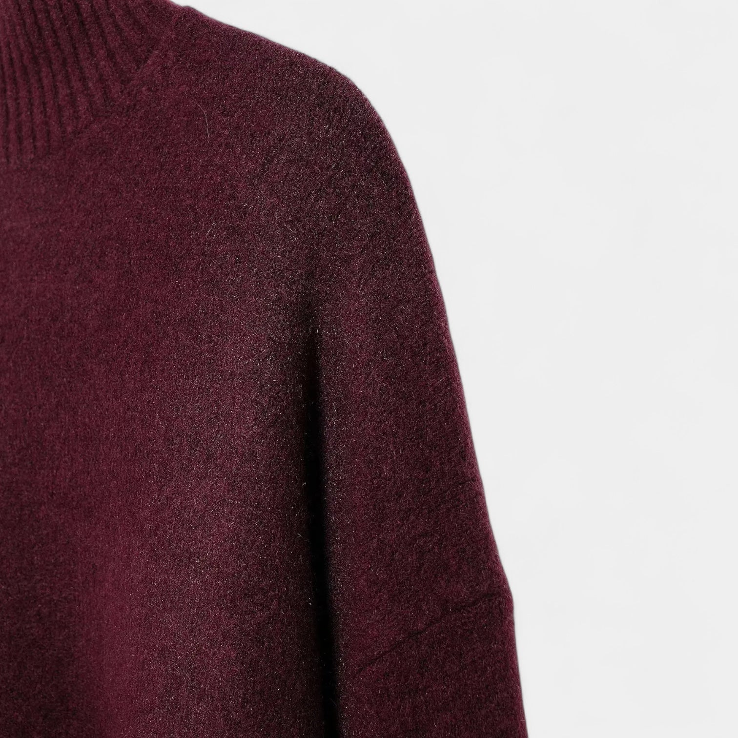 Greer | Women’s Turtleneck Sleeve Sweater