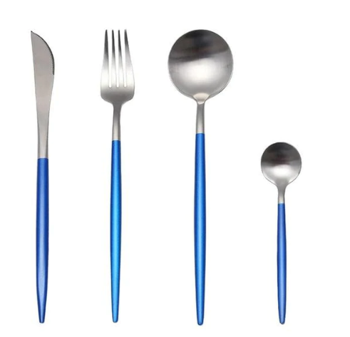 Functional and decorative 24-piece cutlery set for home dining