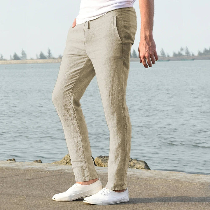 Mens lightweight drawstring trousers in casual relaxed fit