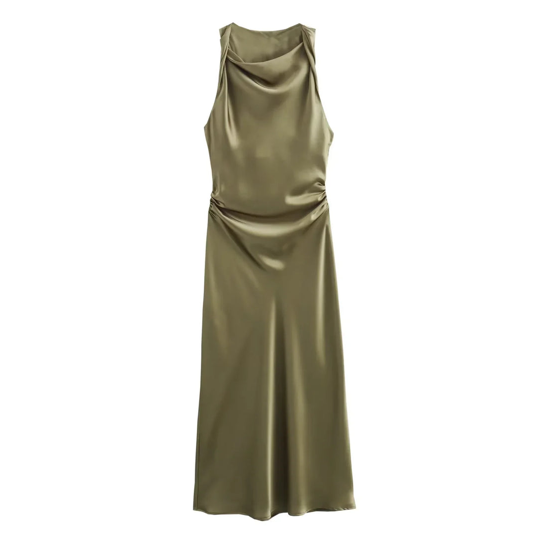Close-up view of the fabric and stitching details on the stylish party midi dress.
