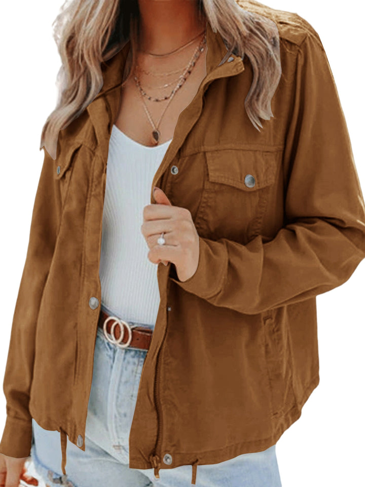 Comfortable everyday outerwear coat for women with classic collar detail