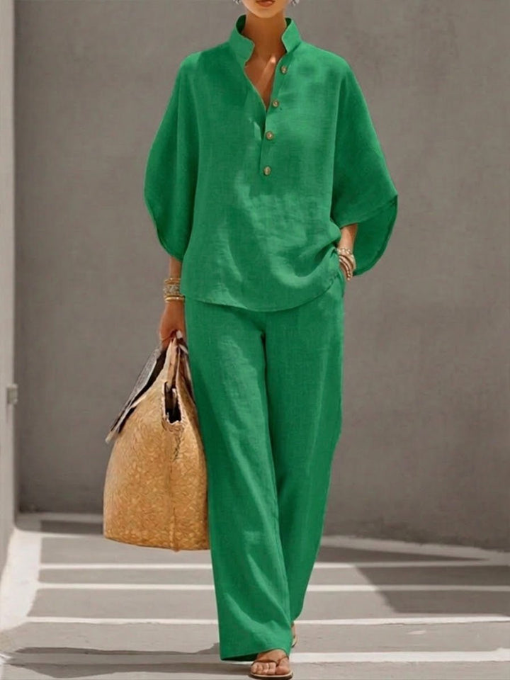 Back view of summer fashion two-piece outfit with relaxed batwing sleeves