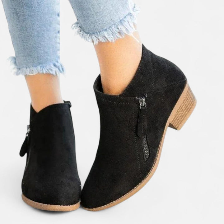 Fashionable women's ankle booties with a sturdy block heel