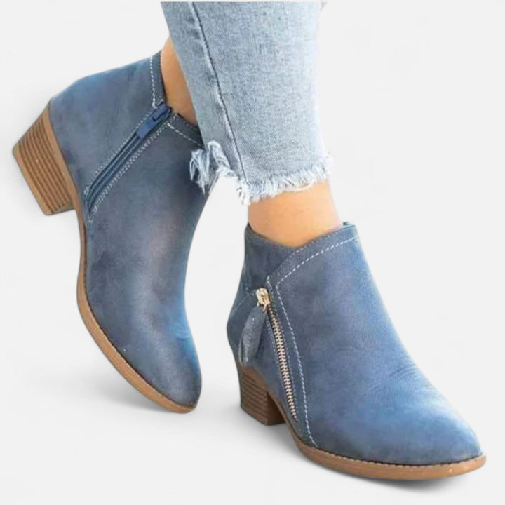 Daily wear women's footwear with a chic side zipper detail