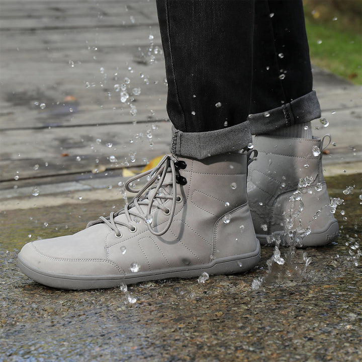 Minimalist winter sneakers for women with warm cozy lining