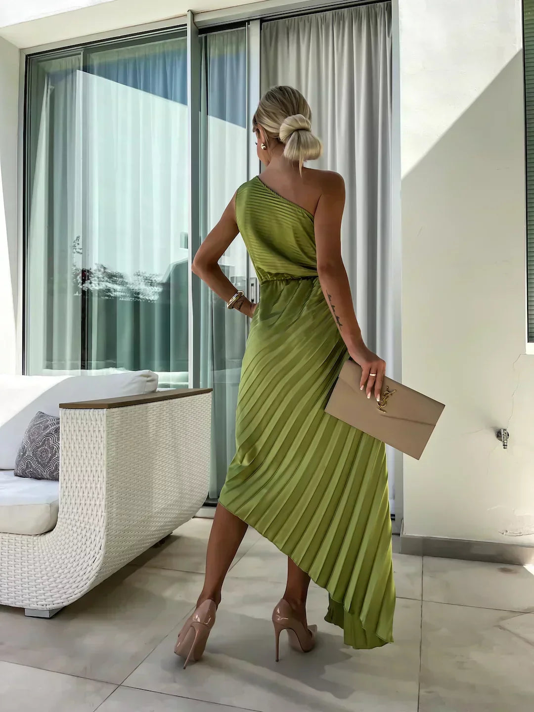Back view of chic floral party dress for women