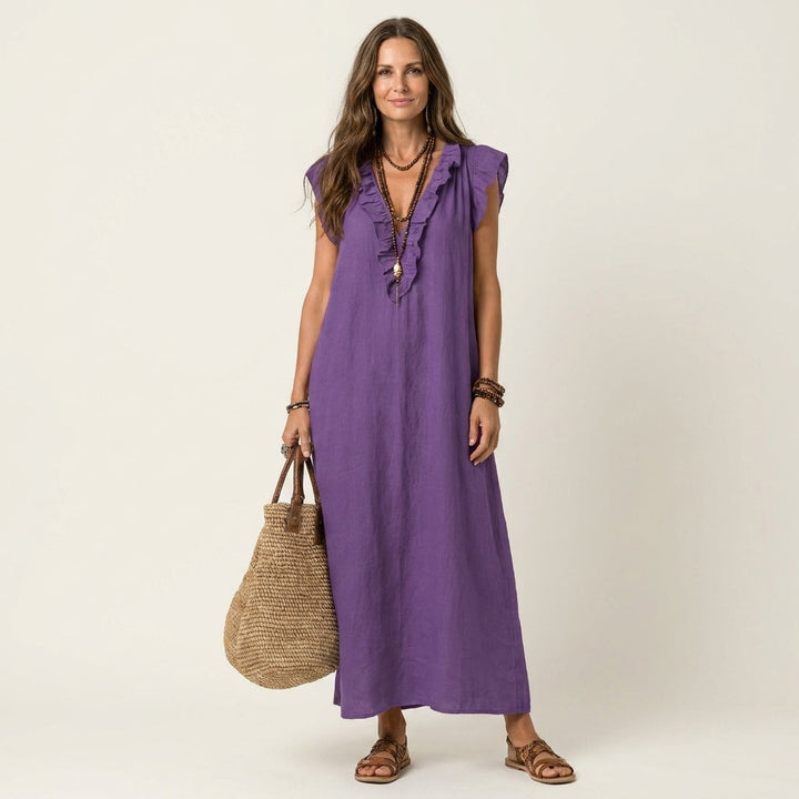 Versatile black casual dress with pockets and short sleeves