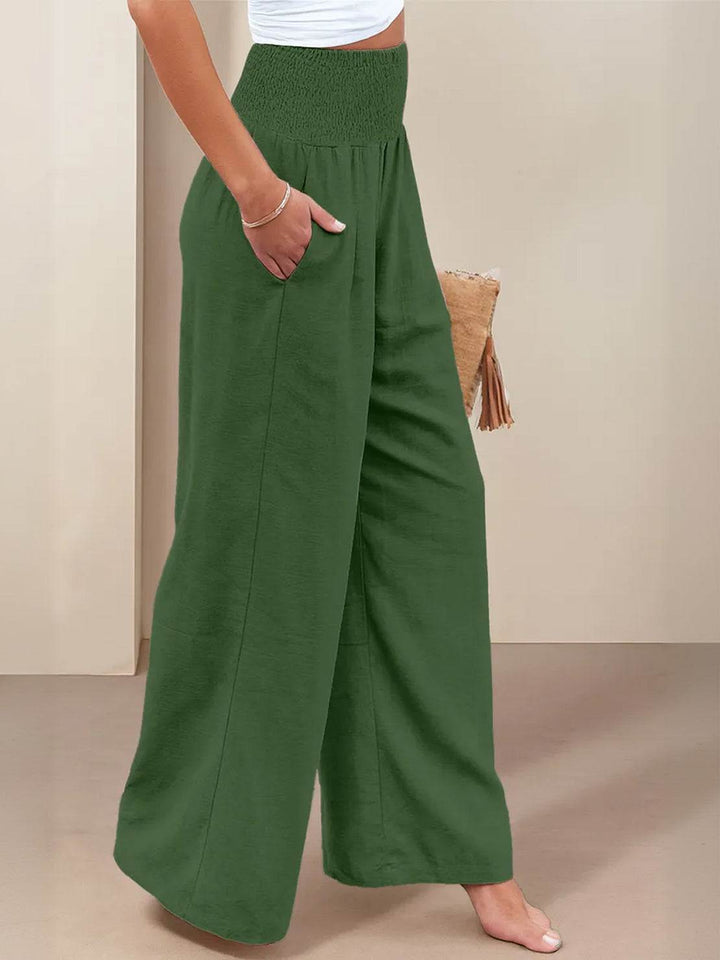 Soft and stretchy smocked waist detail on summer trousers