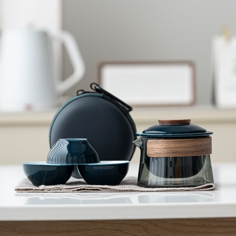 Close-up of the portable teapot spout and ergonomic handle design for easy pouring