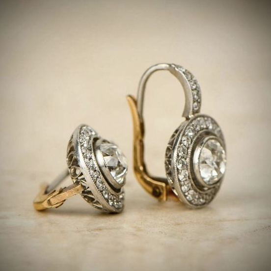 Vintage silver drop earrings with sparkling zirconia stones
