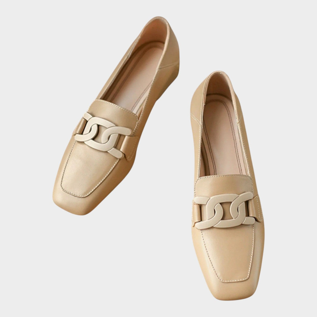 Close up of textured non-slip outsole on comfortable women's shoes