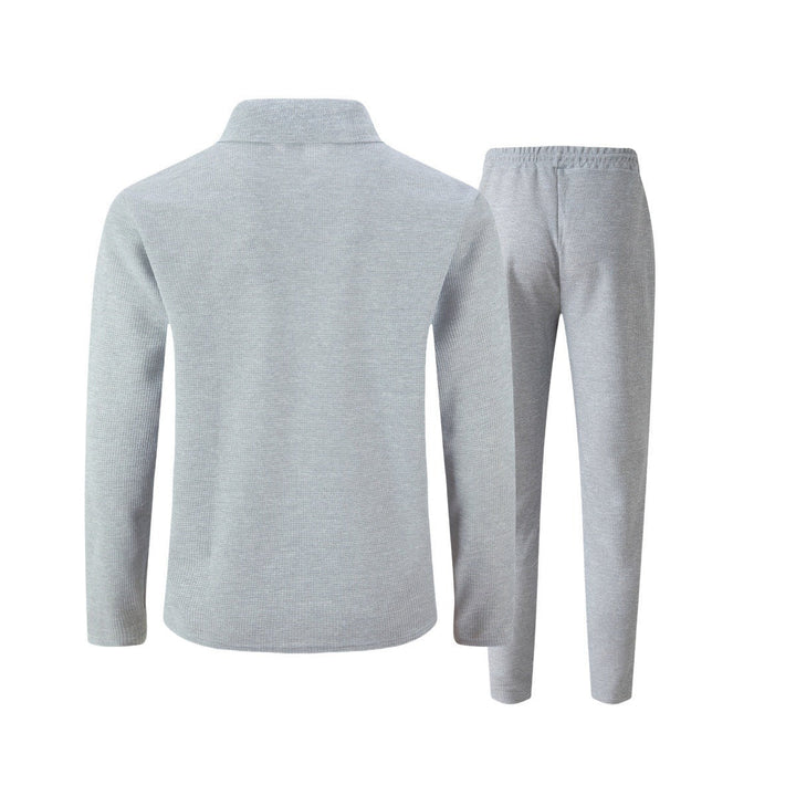 Collar and neckline view of mens zip jacket in slim fit design