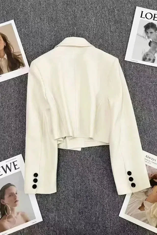 Jonah | Women’s Cropped Blazer with Notched Lapel