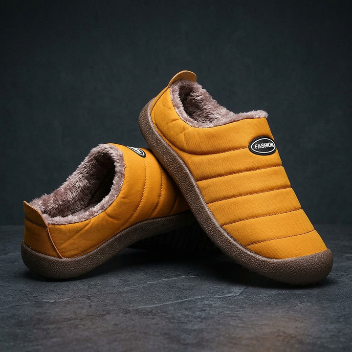 Cozy men's slippers for cold winter days