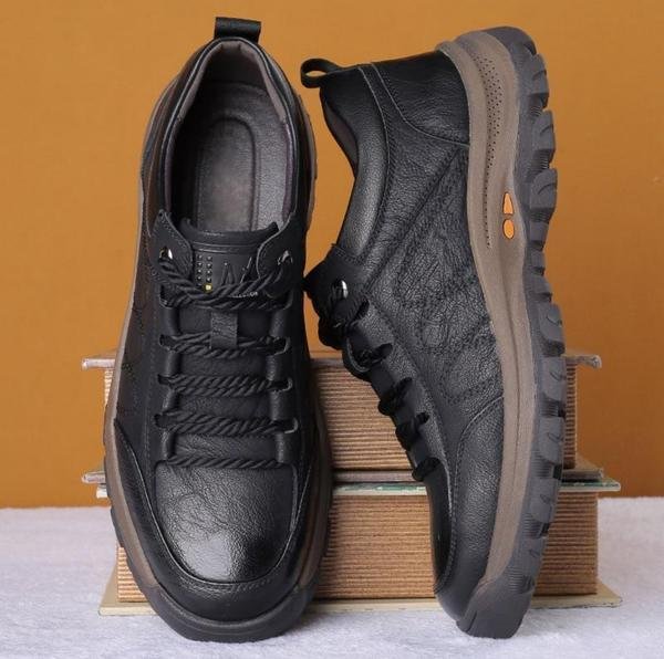Men's orthopaedic walking shoes in black viewed from front and side
