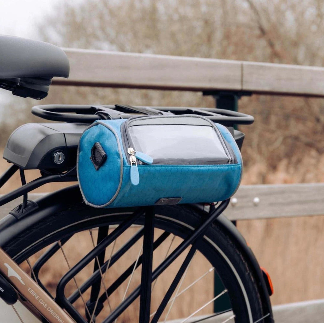 Bike bag with phone holder displaying navigation map on touchscreen