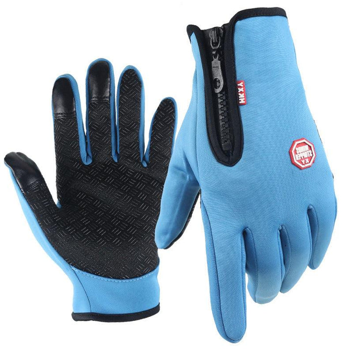 Man wearing waterproof winter thermal gloves while holding a smartphone