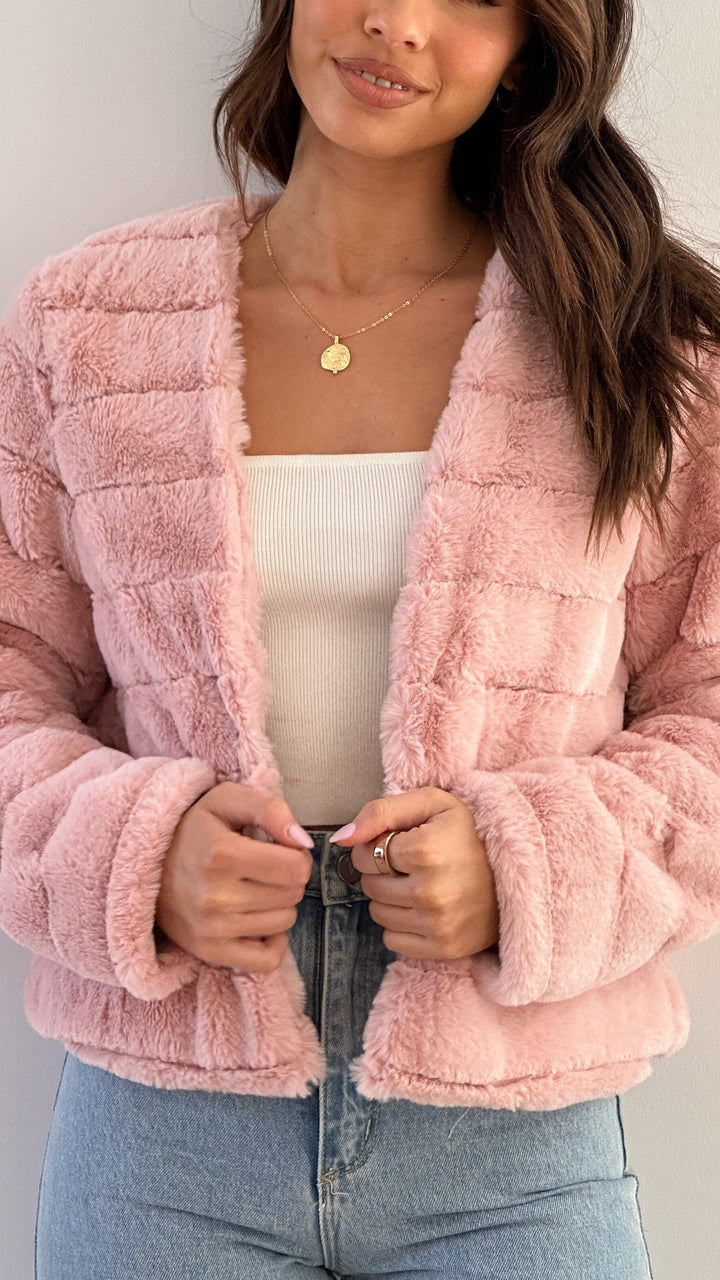 Brown cropped texture jacket styled for cozy autumn and winter days