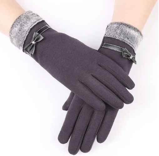 Cozy thermal gloves for women designed for mobile phone use in winter