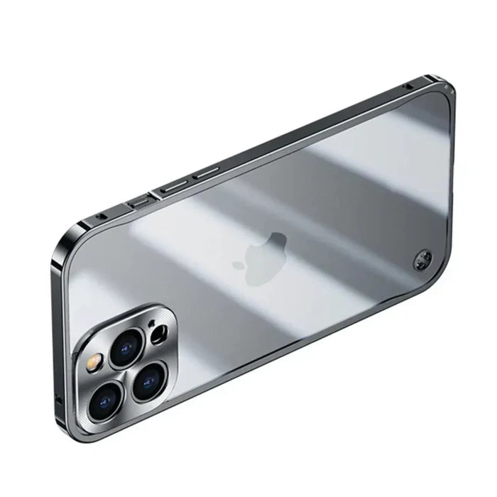 Packaging preview of protective MagSafe case for iPhone 15