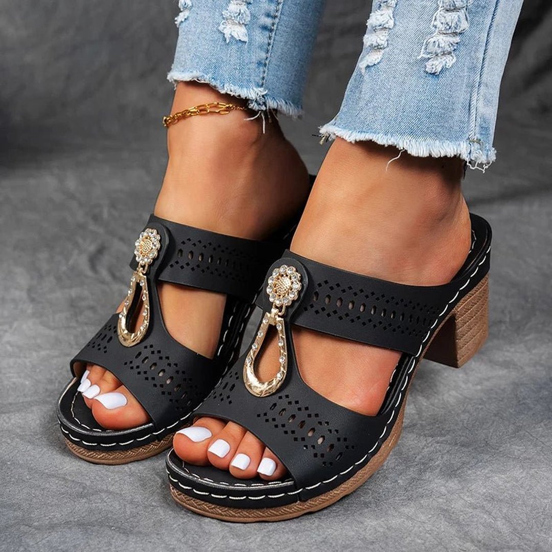 Comfortable summer sandals for women featuring supportive block heel design