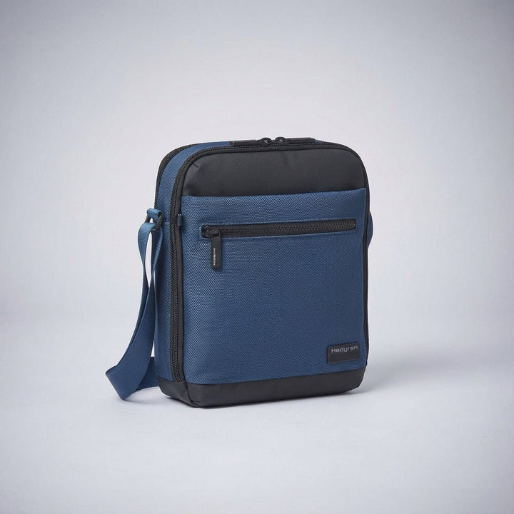 Detailed view of smart storage pockets inside the mens everyday messenger bag