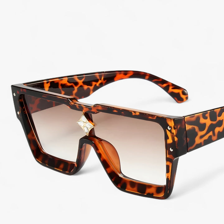 Model wearing stylish mirrored punk sunglasses for an edgy look
