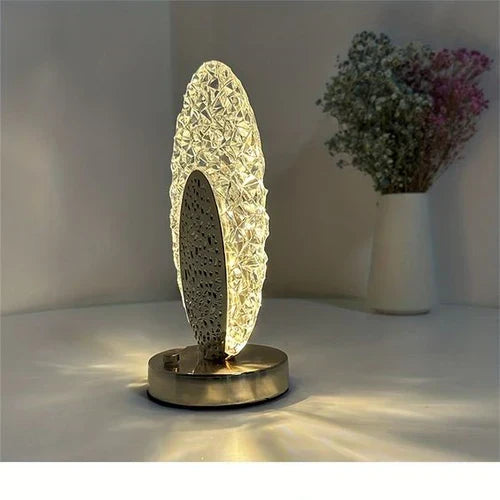Side profile of the elegant decorative peacock table lamp