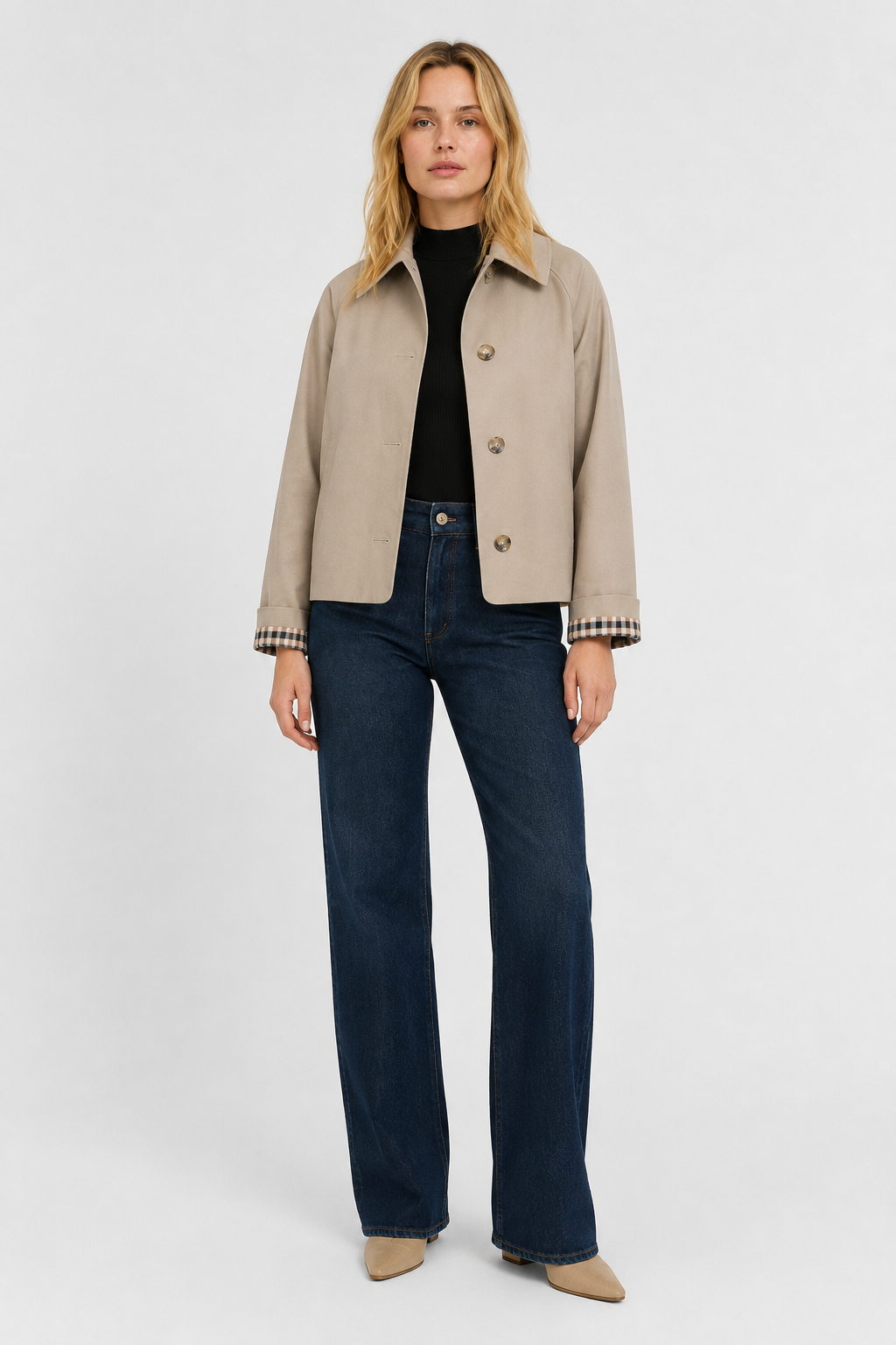 Relaxed fit transitional jacket in classic black for women