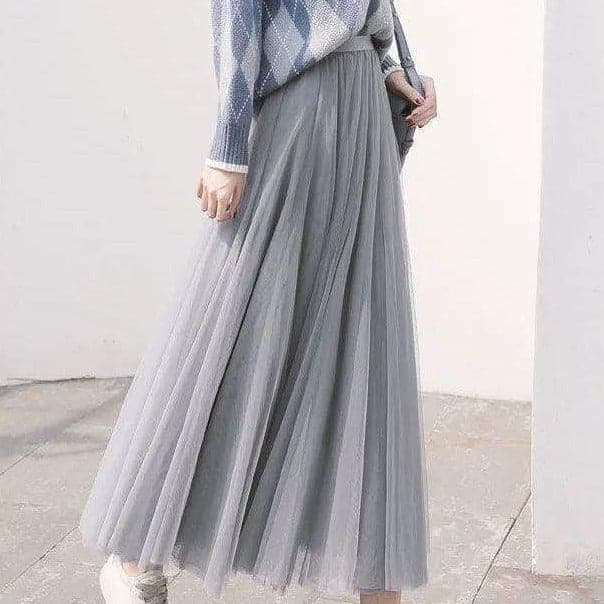 Elegant high waist maxi skirt with pleated texture detail