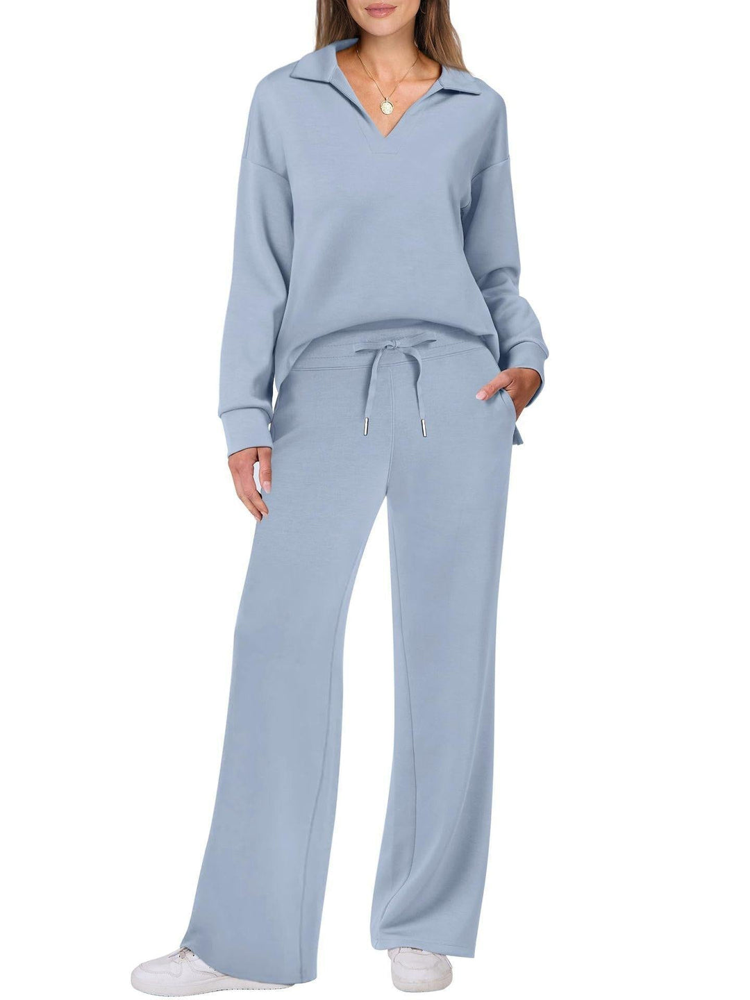 Final look of the comfortable women's casual wear set